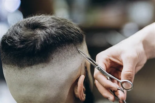 corte de pelo de hombre